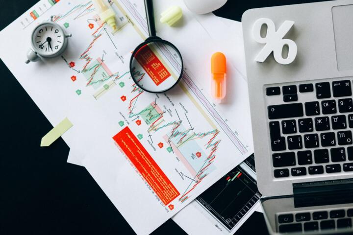 The Transition Guide: Moving from Traditional Marketing to Growth Hacking