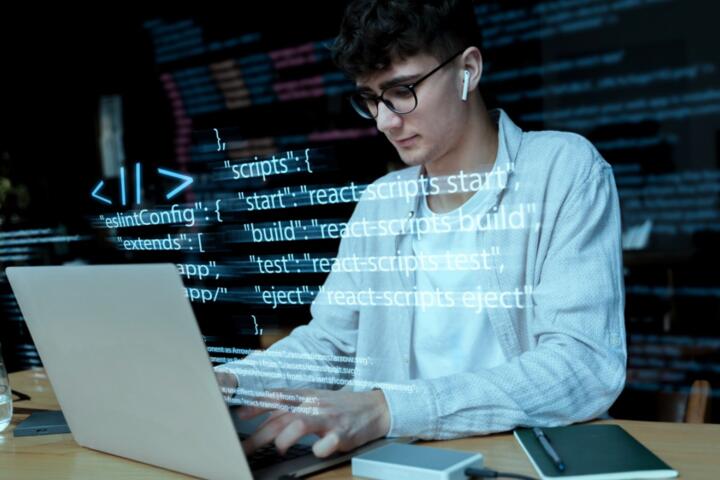 Advanced Prompt Engineering for Developers: Beyond Simple Text Queries